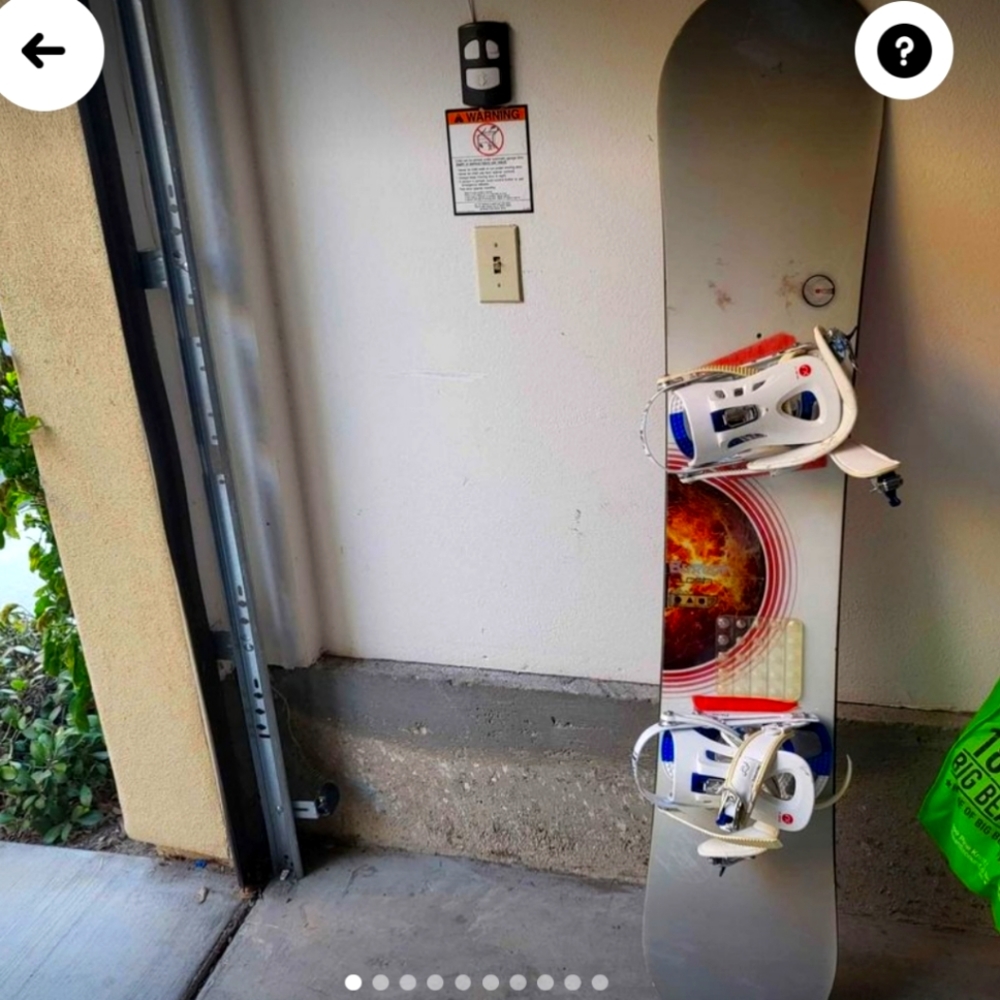 BURTON SNOWBOARD